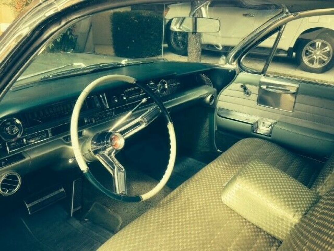 1961 Cadillac DeVille Base Sedan 4-Door - photo 8