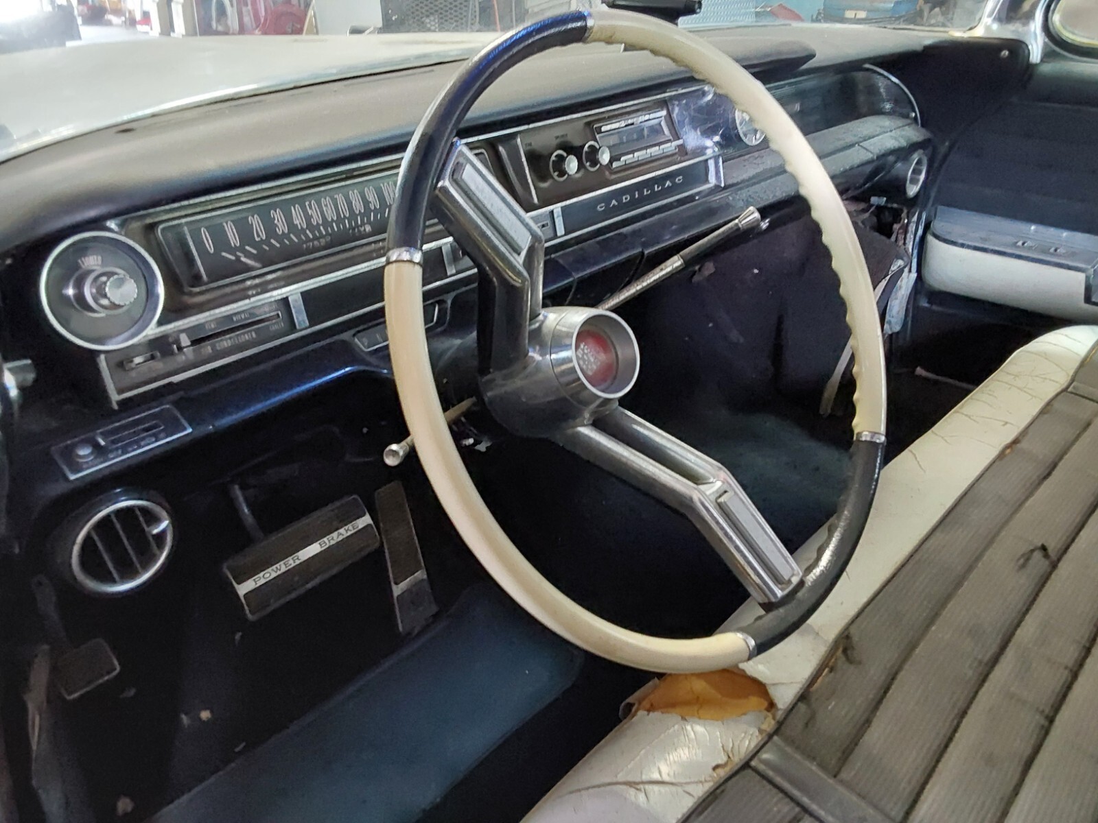 1961 Cadillac DeVille - photo 8