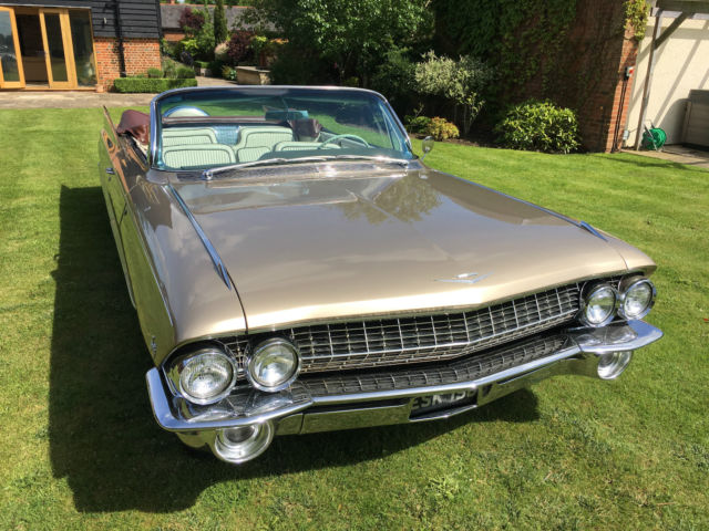 1961 Cadillac Eldorado Base Convertible 2-Door - photo 7