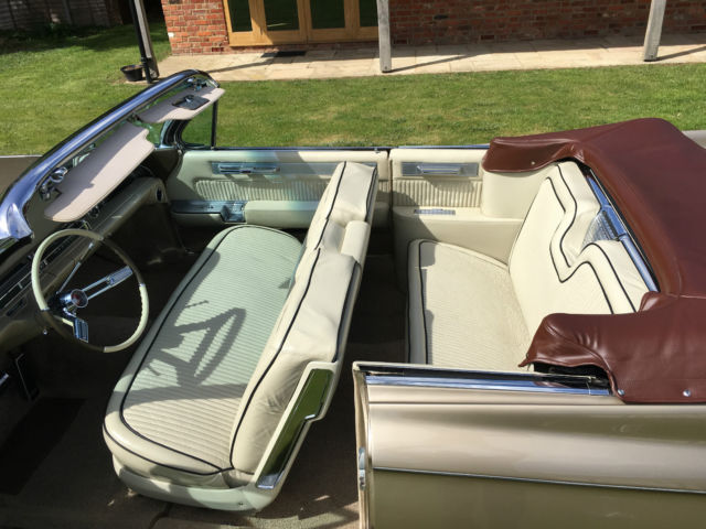 1961 Cadillac Eldorado Base Convertible 2-Door - photo 9