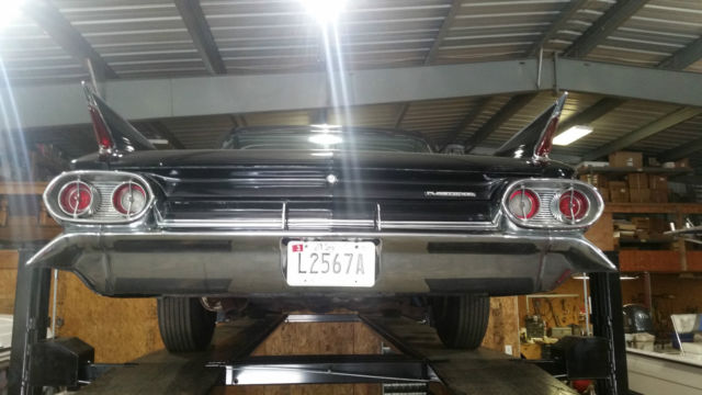 1961 Cadillac Fleetwood Runs Yard Drives 390V8 Body Int Fair Great Project - photo 2