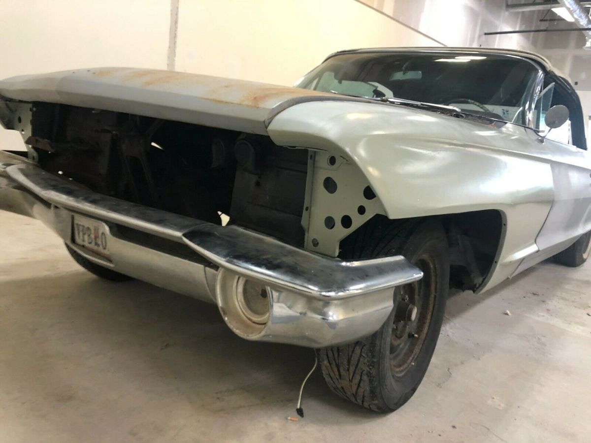 1961 Cadillac convertible - photo 12