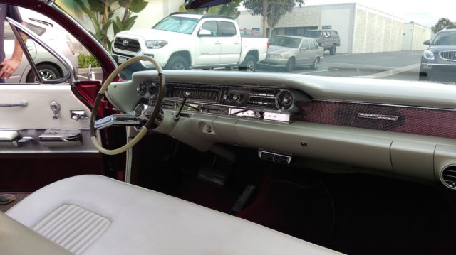 1961 Cadillac Series 62 2-Door - photo 3
