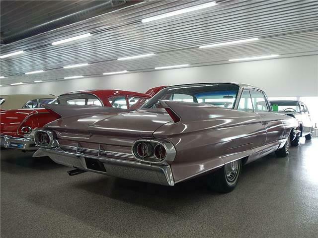 1961 Cadillac SIXTY-TWO -- - photo 10