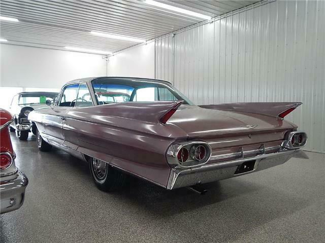 1961 Cadillac SIXTY-TWO -- - photo 7