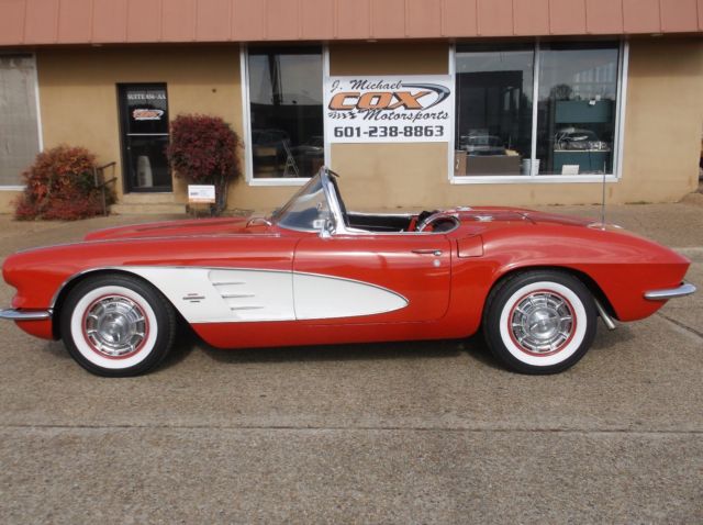 1961 Chev. Corvette Convertible (283 Matching Numbers, 4 Spd.) 1961 Chevrolet Corvette Convertible