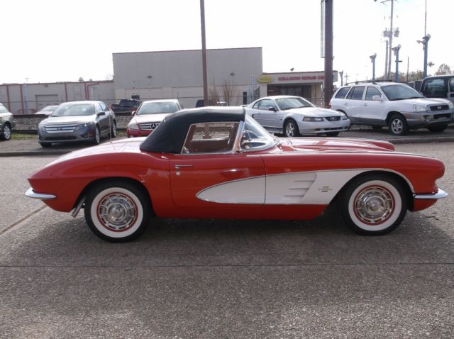 1961 Chevrolet Corvette Convertible - photo 6