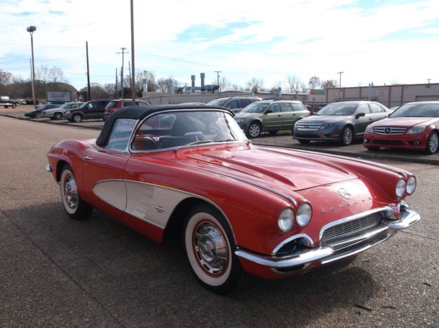 1961 Chevrolet Corvette Convertible - photo 8