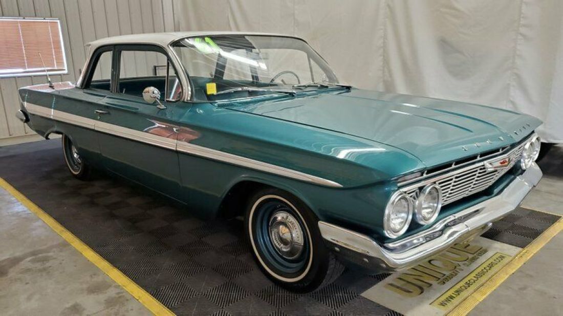 1961 Chevrolet Belair 2dr 348 - photo 3