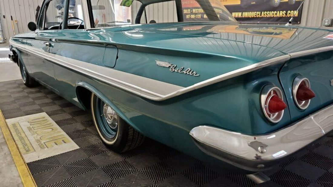 1961 Chevrolet Belair 2dr 348 - photo 9