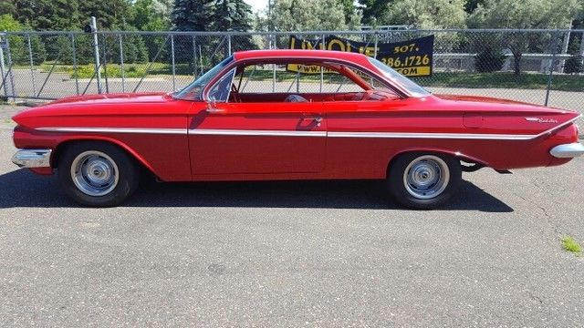 1961 Chevrolet Bel Air/150/210 Bubbletop 2dr - photo 2