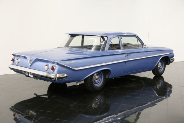 1961 Chevrolet Bel Air/150/210 Flat Roof Sedan - photo 6