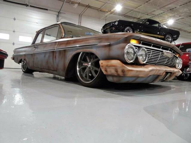 1961 Chevrolet Bel Air / Impala LS V8 Disc Brakes CUSTOM Resto Mod NO RESERVE 1961 Chevrolet Bel Air/150/210 2-Door Sedan