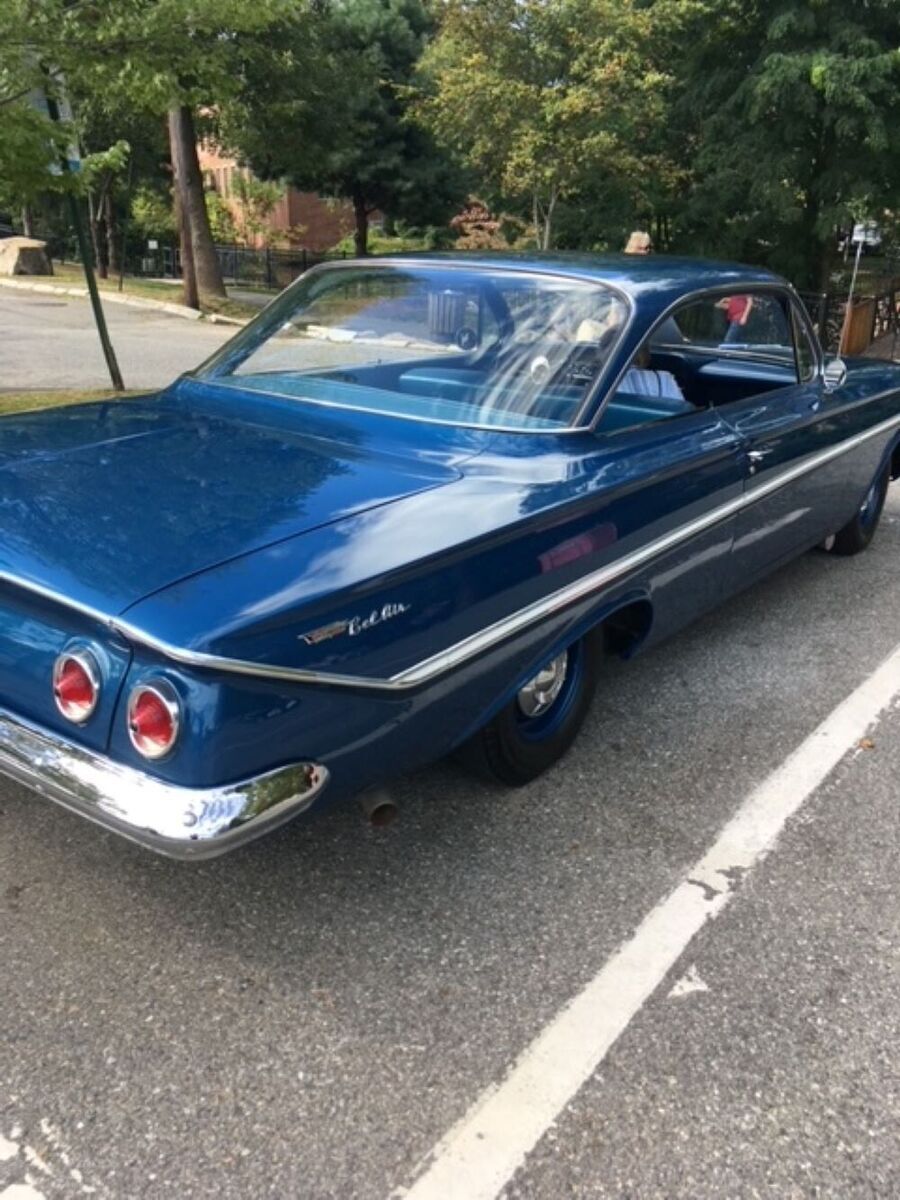 1961 Chevrolet Belair - photo 2