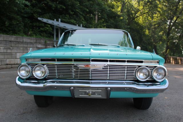 1961 Chevrolet Bel Air/150/210 Bubble Top - photo 4