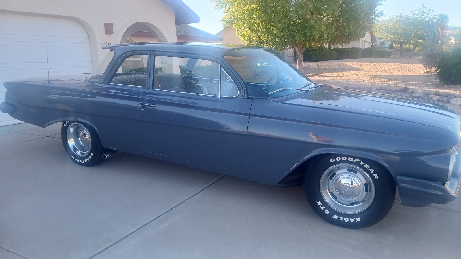 1961 Chevrolet Biscayne 2dr post - photo 10
