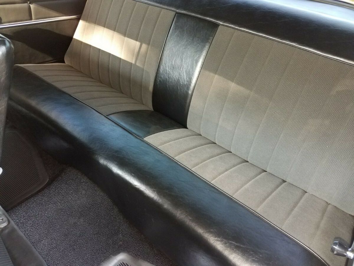 1961 Chevrolet Impala - photo 13