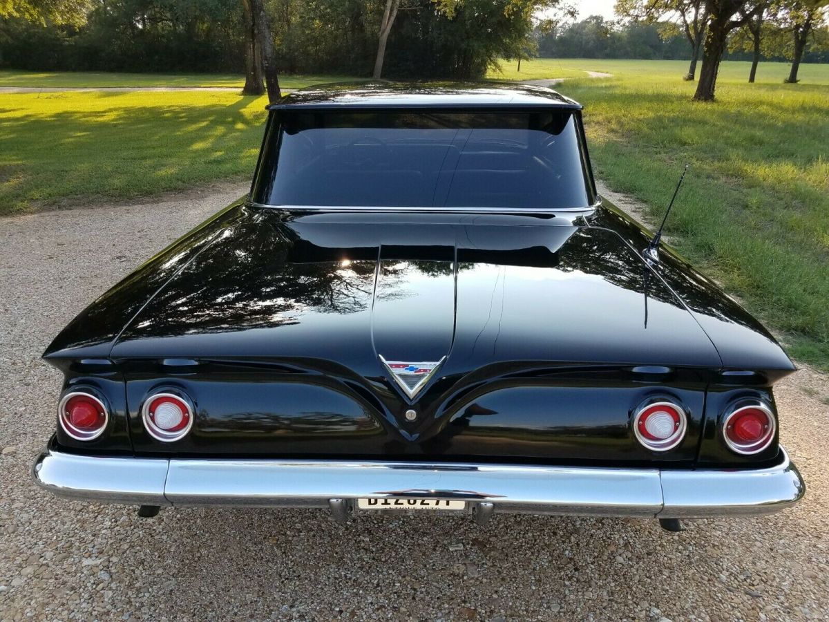 1961 Chevrolet Impala - photo 3