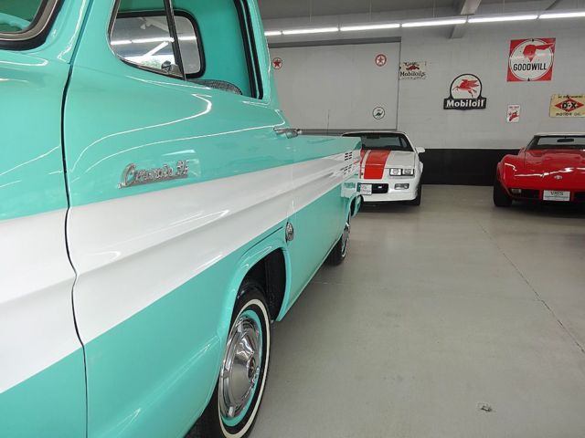 1961 Chevrolet Corvair - photo 12
