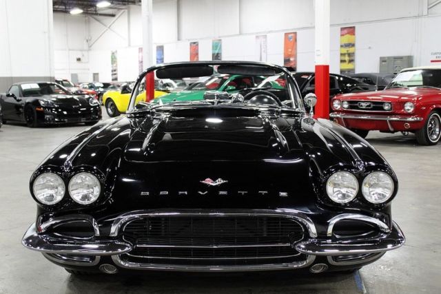 1961 Chevrolet Corvette -- - photo 8