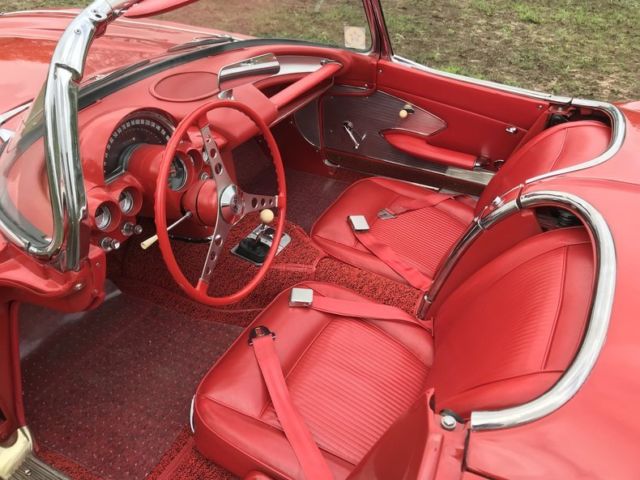 1961 Chevrolet Corvette 270 HP dual quads 4 speed red on red Wonderbar - photo 8
