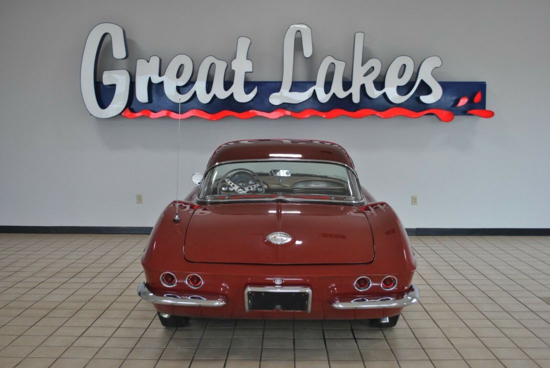 1961 Chevrolet Corvette 283 270hp Dual Carb - photo 8