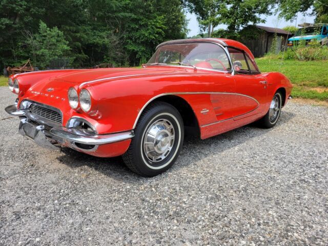 1961 Chevrolet Corvette - photo 6