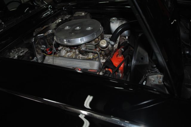1961 Chevrolet Corvette Convertible - photo 9