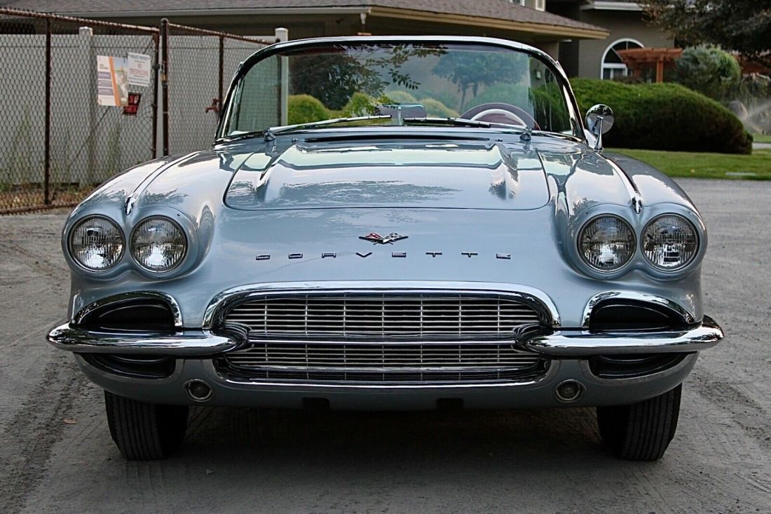 1961 Chevrolet Corvette - photo 6