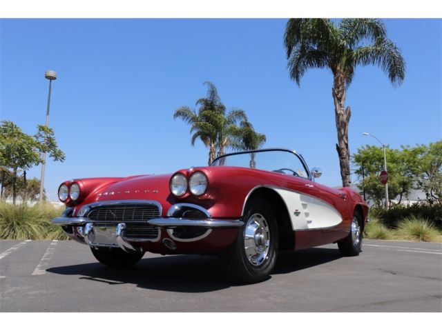1961 Chevrolet Corvette -- - photo 4