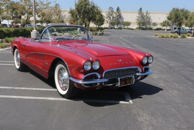 1961 Chevrolet Corvette -- - photo 5