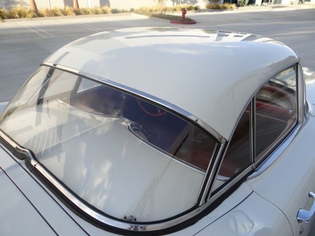 1961 Chevrolet Corvette - photo 9