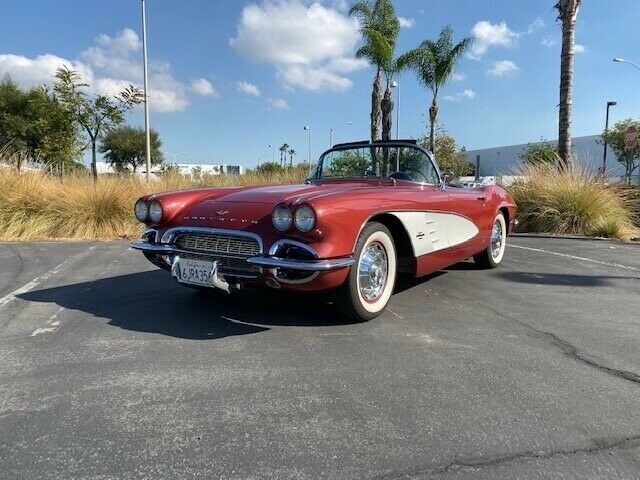 1961 Chevrolet Corvette -- - photo 10