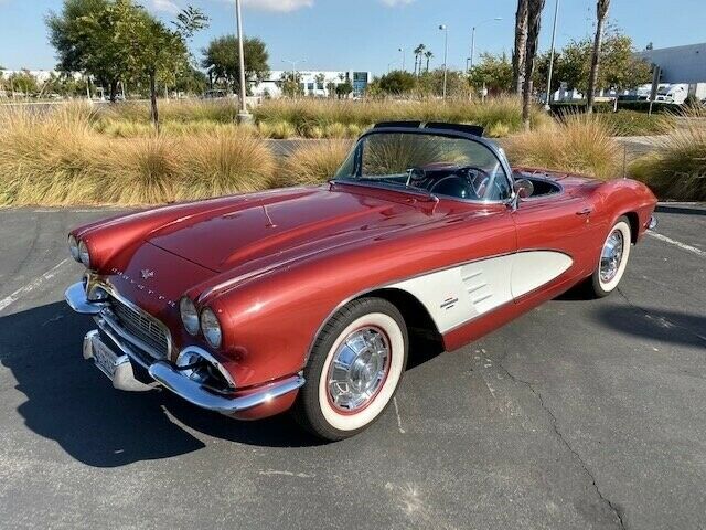 1961 Chevrolet Corvette -- - photo 6