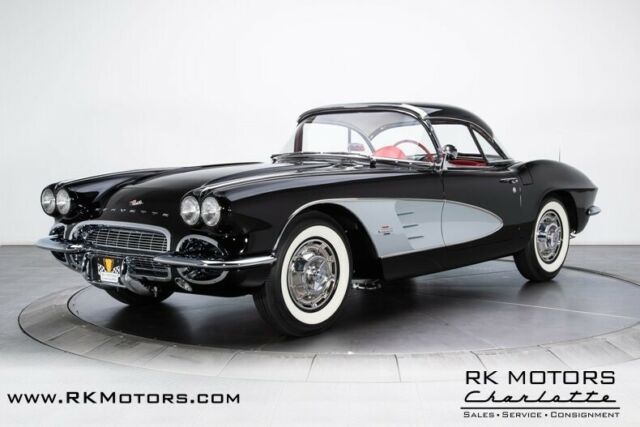 1961 Chevrolet Corvette - photo 7