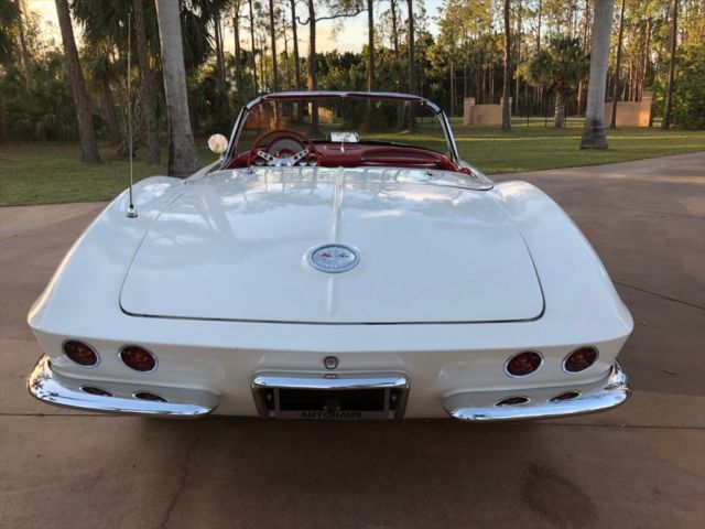 1961 Chevrolet Corvette Convertible - photo 4