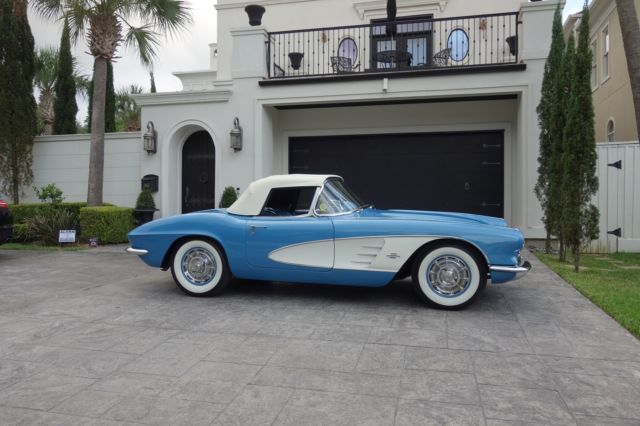 1961 Chevrolet Corvette Convertible, Jewel Blue, matching #'s, 95.5% NCRS, 1961 Chevrolet Corvette