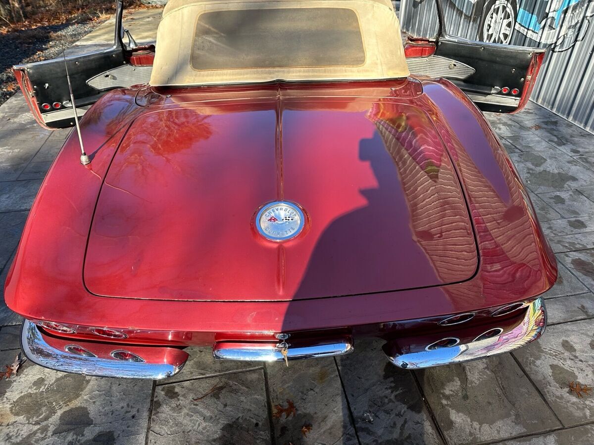 1961 Chevrolet Corvette - photo 11
