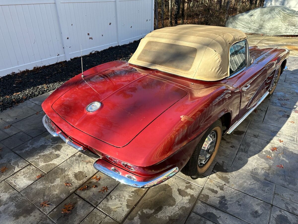 1961 Chevrolet Corvette - photo 4
