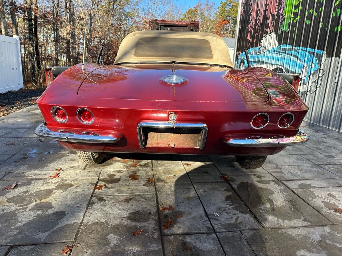 1961 Chevrolet Corvette - photo 9