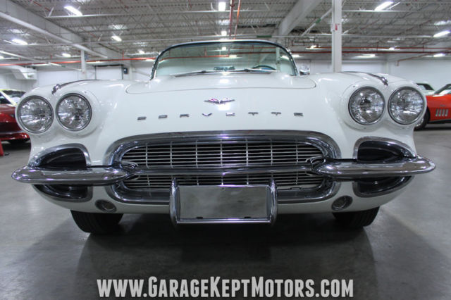1961 Chevrolet Corvette Convertible - photo 12