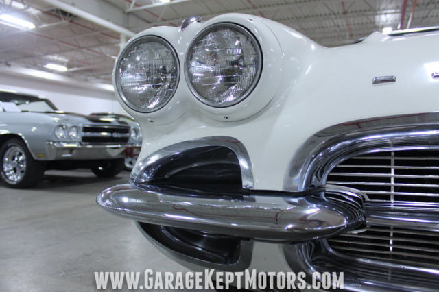 1961 Chevrolet Corvette Convertible - photo 13
