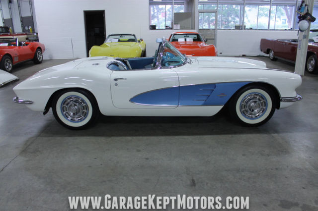 1961 Chevrolet Corvette Convertible - photo 9