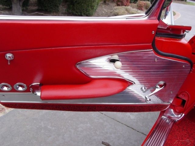 1961 Chevrolet Corvette Complete Nut & Bolt Restoration With Under 200 Miles - photo 6