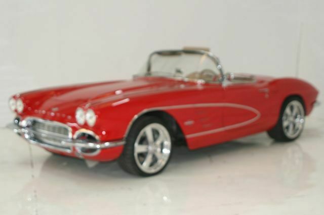 1961 CHEVROLET CORVETTE Convt Resto Mod 0 Red 4 Automatic 1961 Chevrolet Corvette Convt Resto Mod