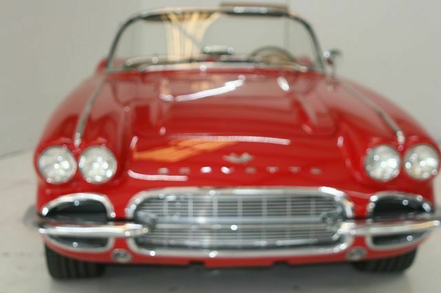 1961 Chevrolet Corvette Convt Resto Mod - photo 6