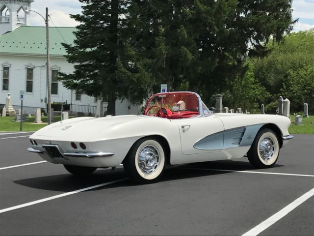 1961 Chevrolet Corvette ErmineWhite/Red*CorrectEngine283/230hp*4-spd*NICE* - photo 6