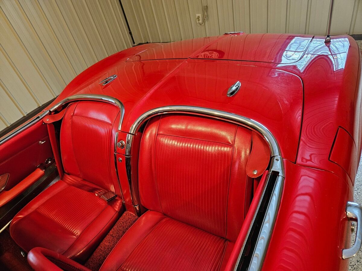 1961 Chevrolet Corvette - photo 13