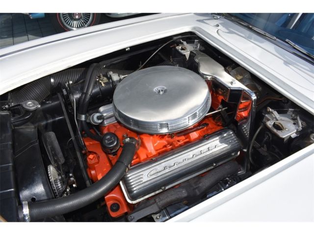 1961 Chevrolet Corvette - photo 3