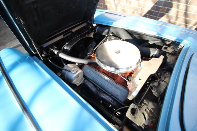 1961 Chevrolet Corvette RARE Jewel Blue - photo 11